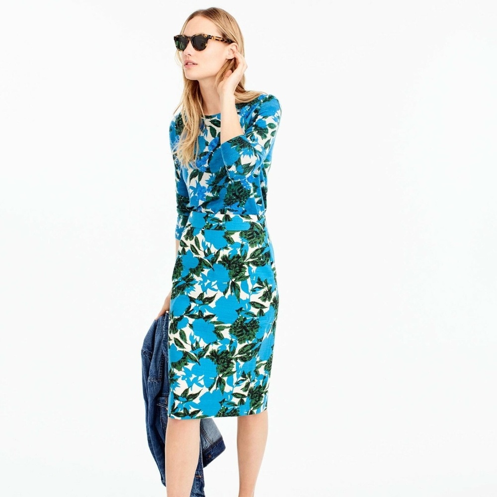 J.Crew No.2 pencil skirt in vibrant floral-G8458 - Picture 3 of 4